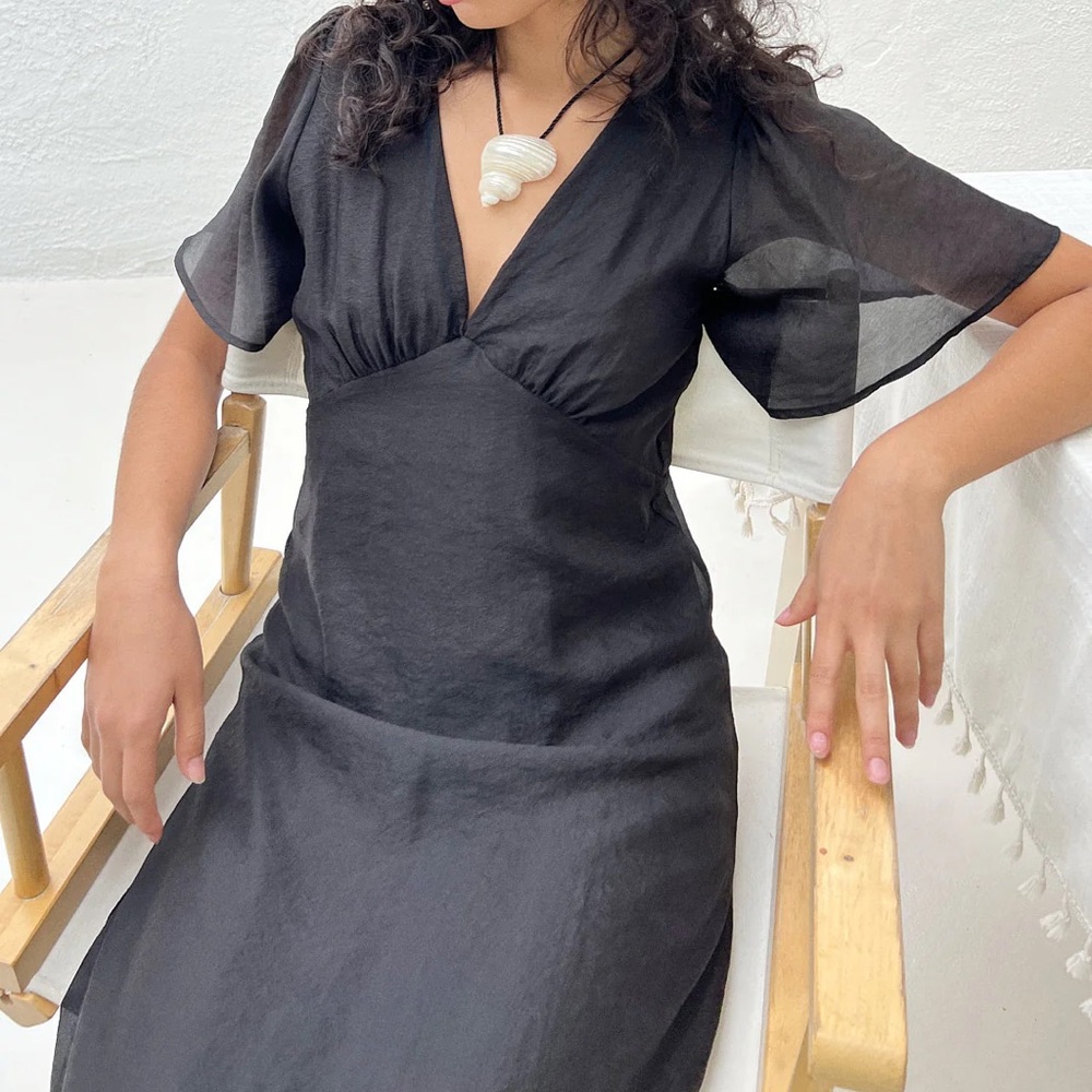 Lisa Says Gah Black Grace Dress